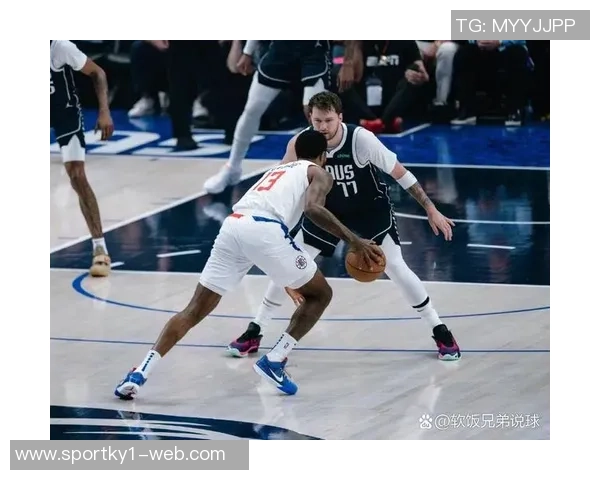 东契奇谈关键时刻表现：专注度提升助力球队13战全胜